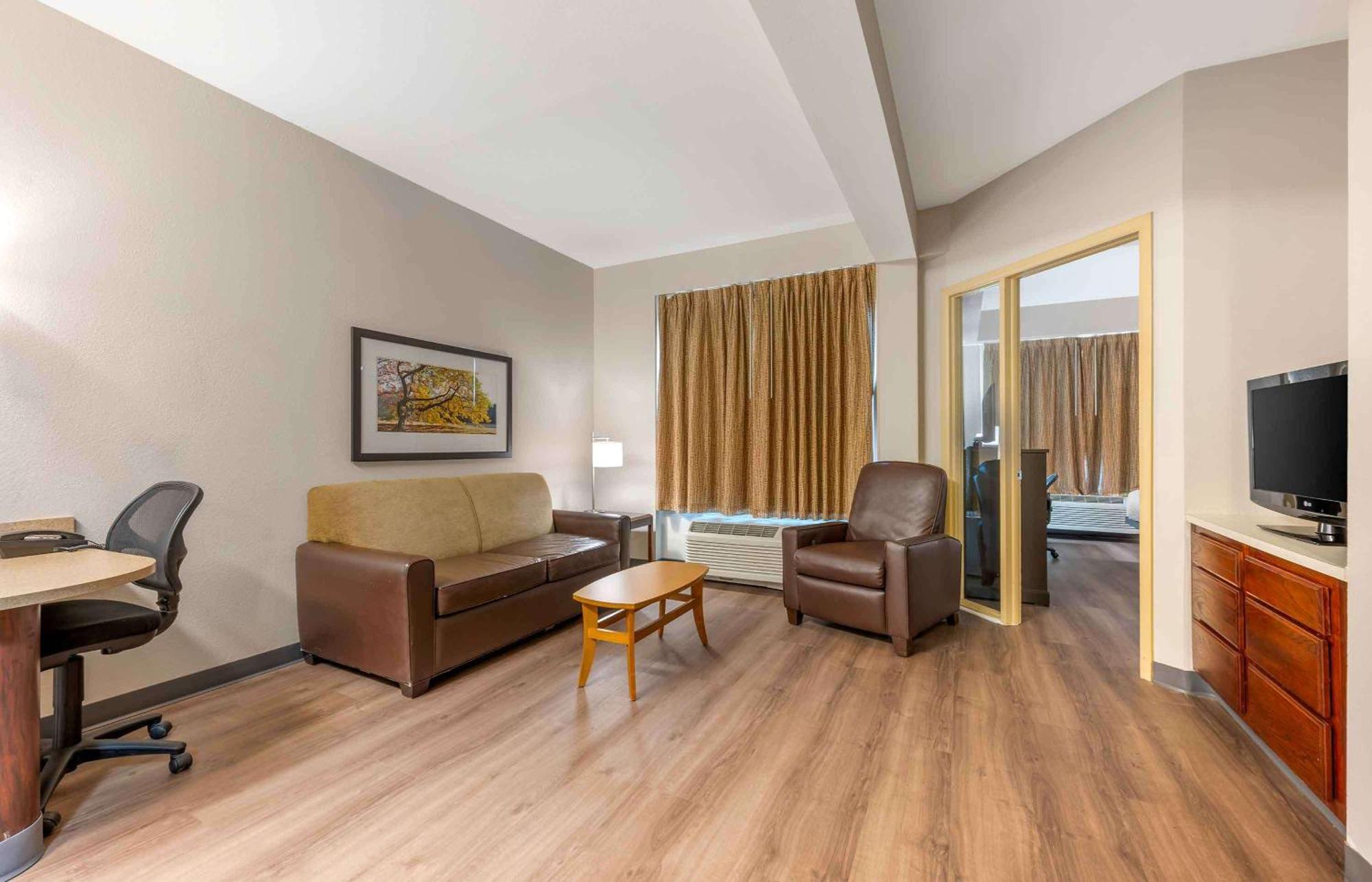 Extended Stay America Suites - Indianapolis - Airport - W Southern Ave Esterno foto