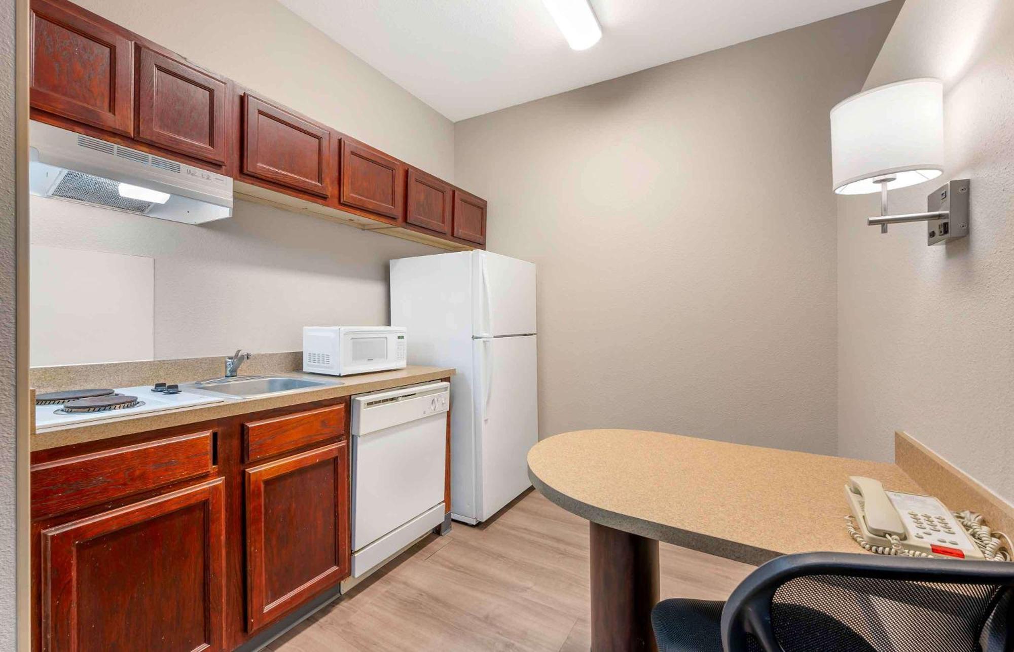 Extended Stay America Suites - Indianapolis - Airport - W Southern Ave Esterno foto